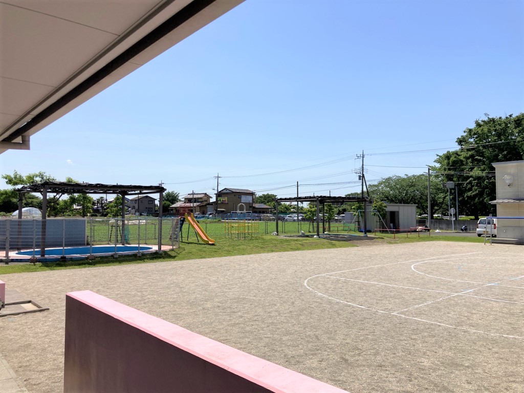 第四保育所の園庭の写真