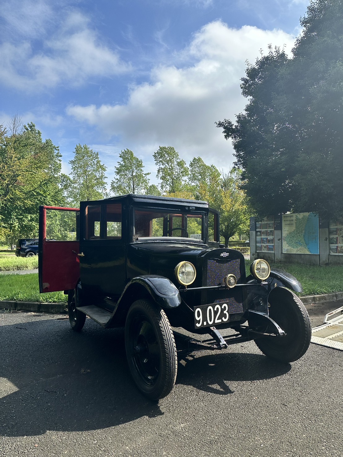 撮影に使用された車 古いシボレーの車