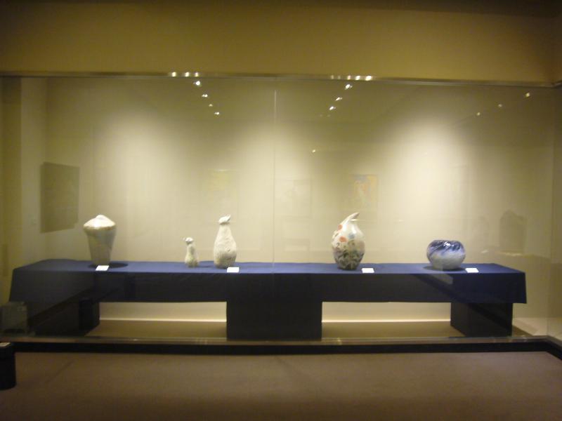茨城県美術展覧会令和7年度古河市出品者作品展 展示風景写真2 工芸美術4点